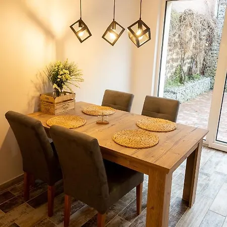 Prazdninovy Dum Valdik Holiday home Loket